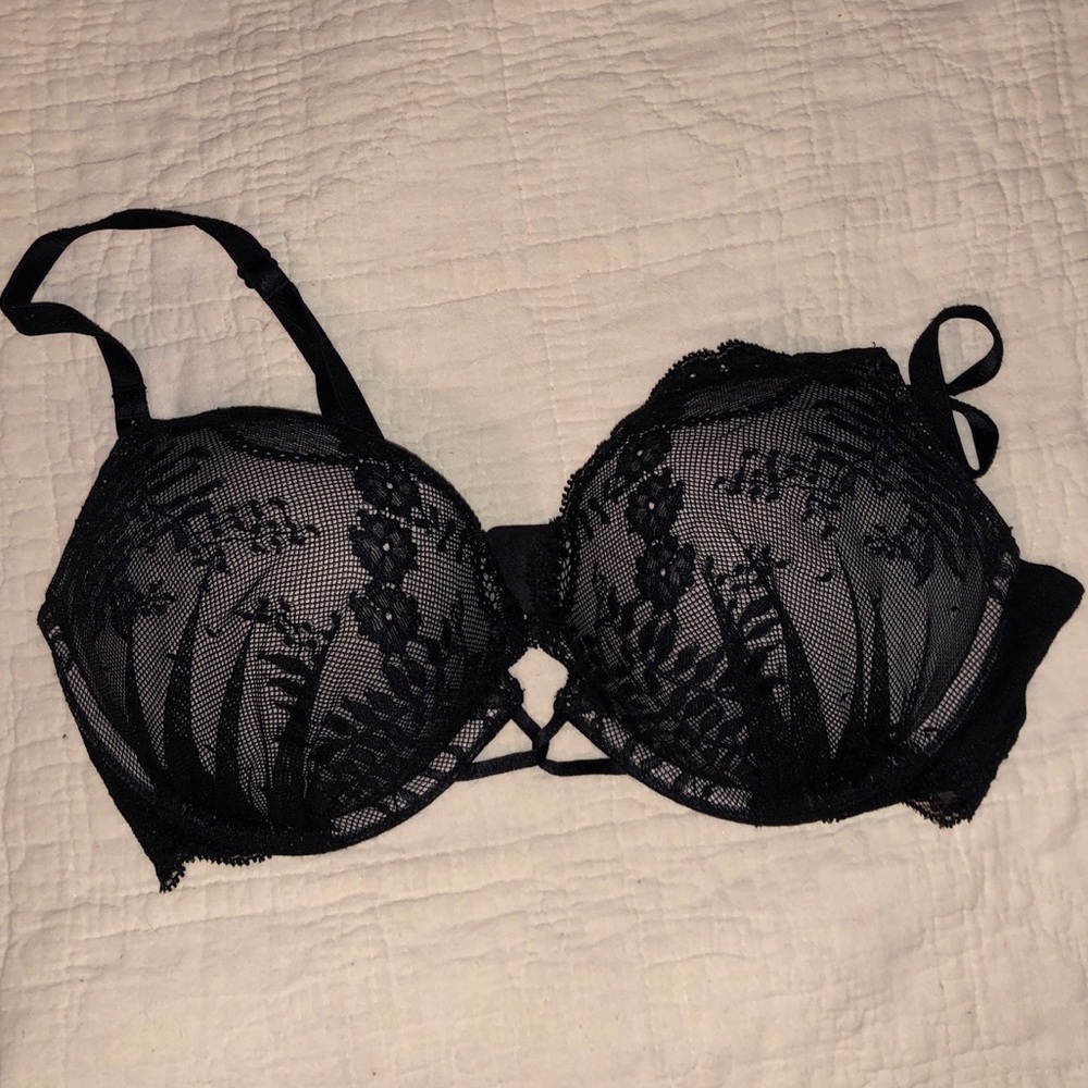 34B VS bombshell push up bra